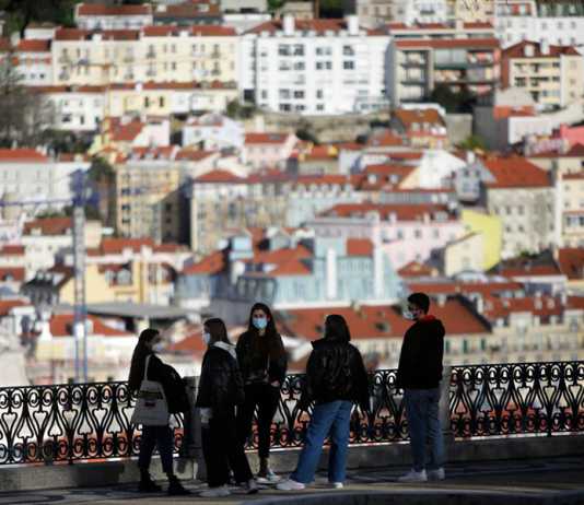 Lessons Had and Lessons Learnt — Leading in Times of the Pandemic Virus_Outbreak_Portugal