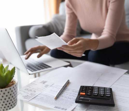 Universal Credit Announces £1200 Bonus To Help Rising Living Costs Financial Benefits