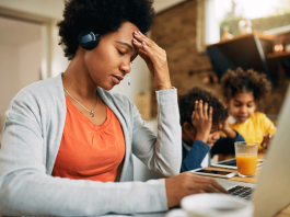 Being the Main Breadwinner Didn’t Necessarily Keep Married Mums in Work During the Pandemic stressed breadwinner mother