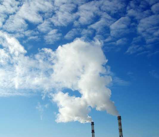 From the Paris Agreement to COP28, How Oil and Gas Giants Try to Influence the Global Climate Agenda iStock-685834930